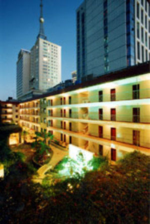 Spring City Inn - Machinery Куньмін Екстер'єр фото